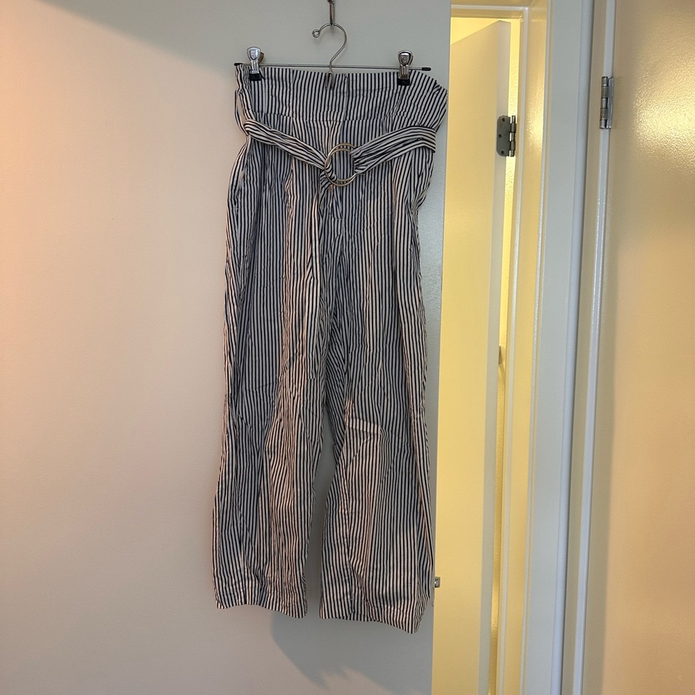 Striped Women's high-waisted and wide leg cropped pants